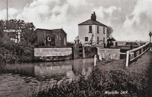 36 Woolston lock and cottage before 50 (434 x 276)