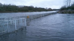 47 salmon ladder flood before 50 (800 x 450)